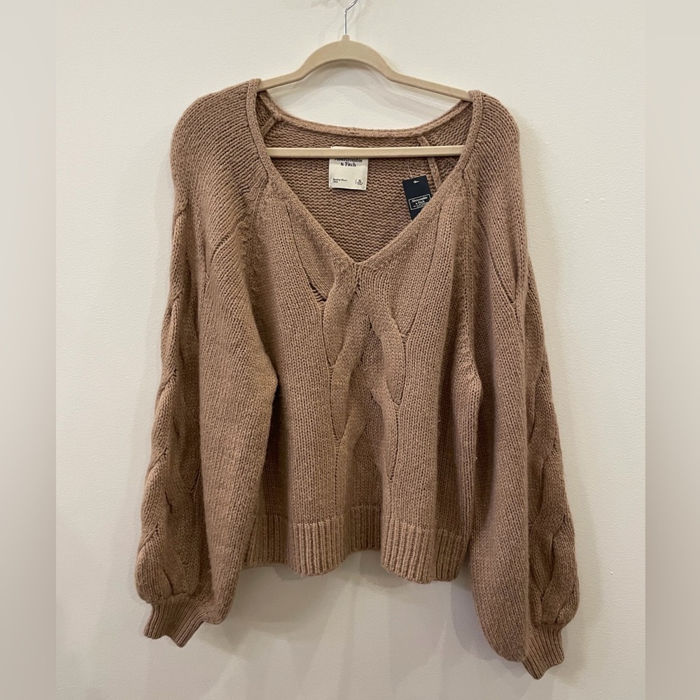 Abercrombie & Fitch V-Neck Sweater - Brown